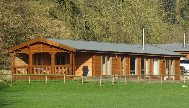 Peckmoor Farm Lodges