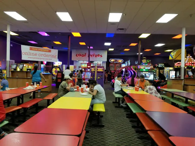 Peter Piper Pizza