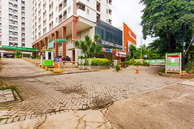 OYO 2582 Apartemen Serpong Green View
