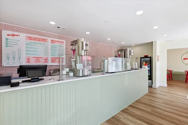 Mr. Henry's Real Fruit Ice Cream