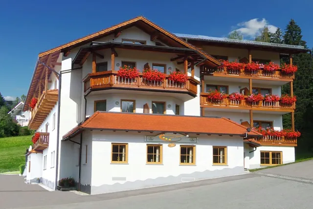 Hotel-Pension zur Linde