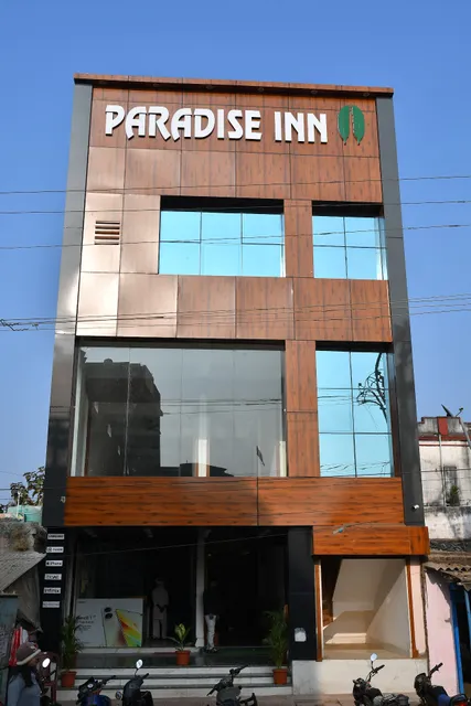 Hotel Paradise Inn