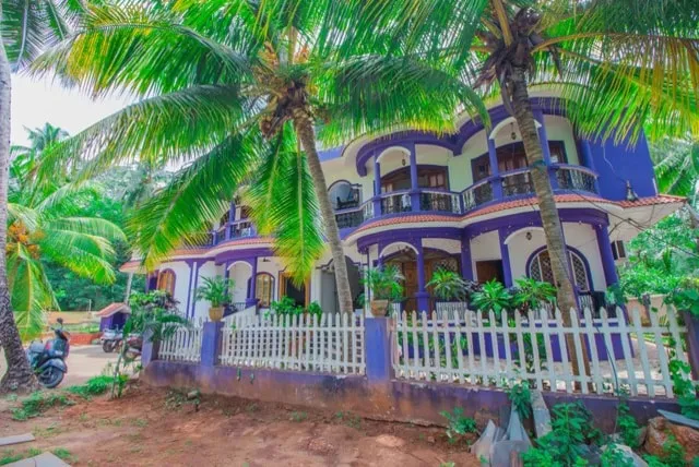 OYO 15583 Home Enticing 1 BHK Calangute