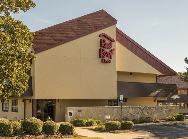 Red Roof Inn Detroit - Royal Oak/Madison Heights