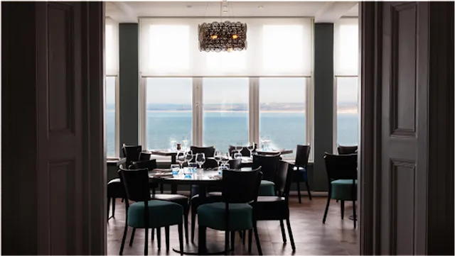 Harbour Kitchen, Bar & Terrace