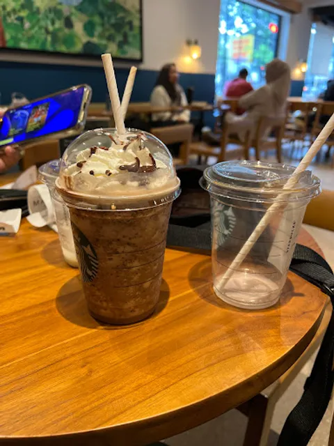 Starbucks Juanda - Kota Bekasi