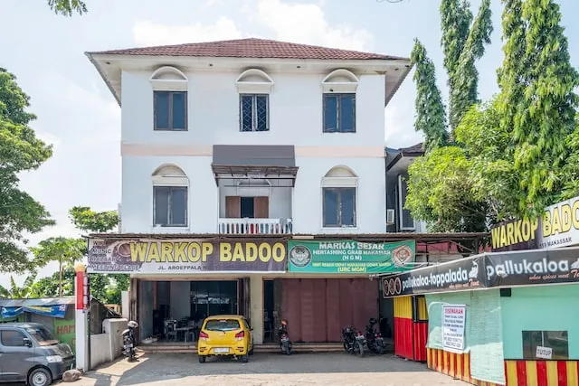 OYO 1906 Zhafira Guest House Syariah