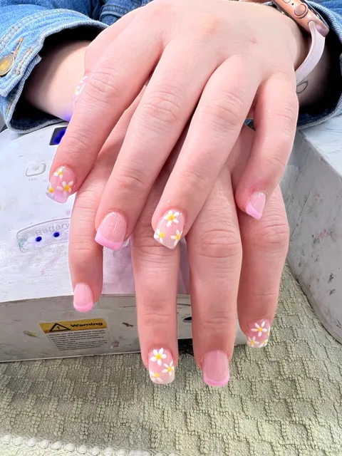 SL Central Nails & Spa