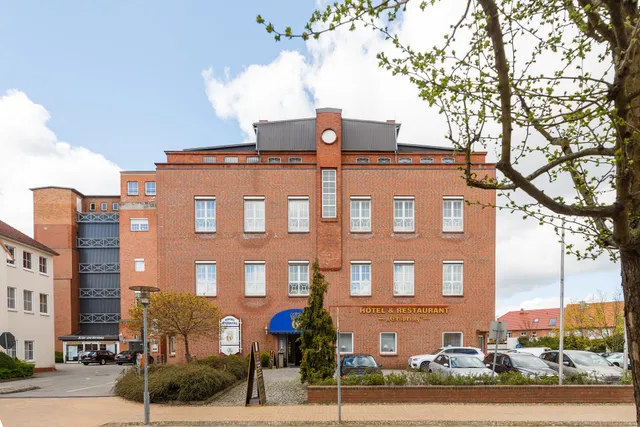 Hotel & Restaurant „Prinzenstube“ • Hotel Erbprinz Ludwigslust