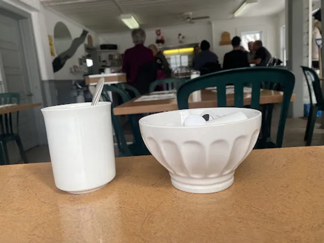 Casse-Croute Chez Adrien