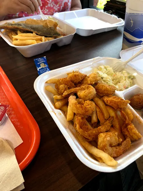 NICKS GYROS & PHILLYS