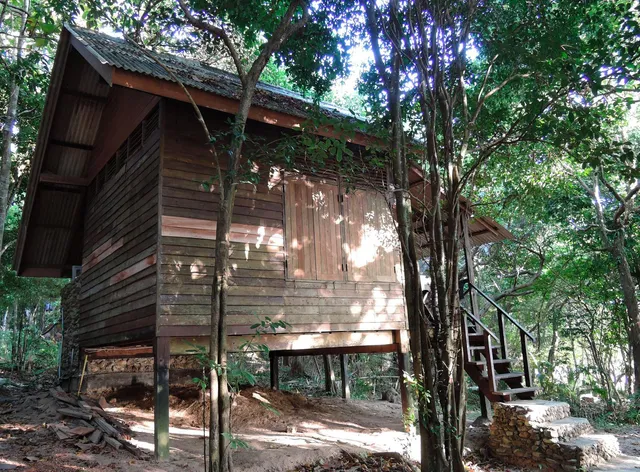 Bonhomie Beach Cottage