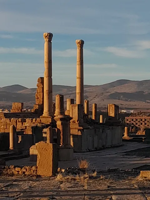 Timgad. W. Batna