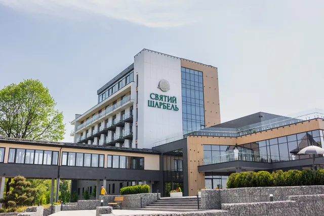 Hotelʹno-Ozdorovchyy Kompleks Svyatyy Sharbelʹ