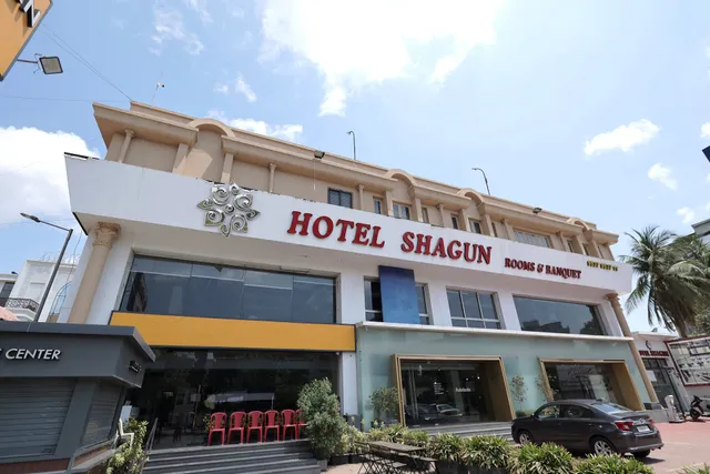 Hotel Shagun - Rooms & Banquet