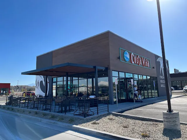 Costa Vida Fresh Mexican Grill