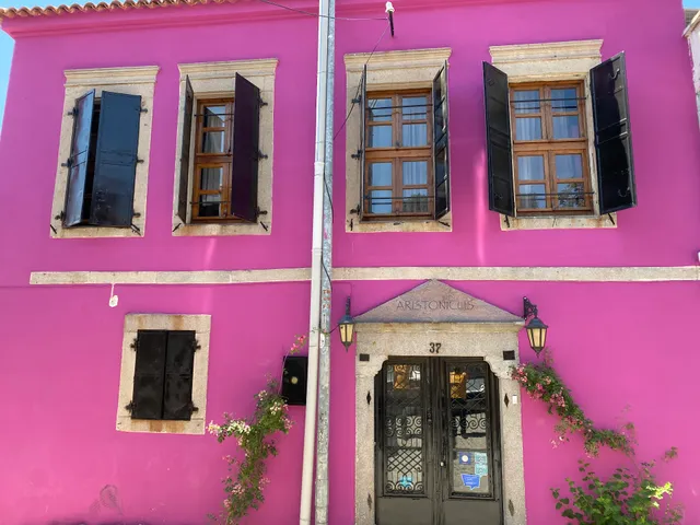 Aristonicus Boutique Hotel