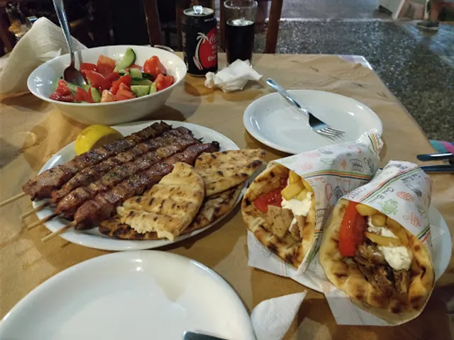 Ta Kapsalakia - Grill Taverna