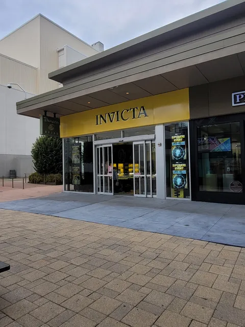 Invicta Store at Cross County