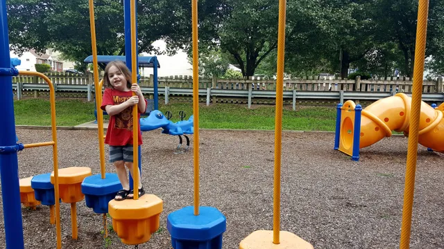 Thomas E May Memorial Park