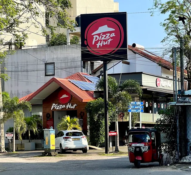 Pizza Hut - Thimbirigasyaya