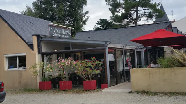 La Voile Blanche restaurant- Les Régates bar