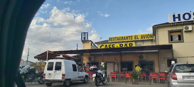 Hostal Restaurante el Avión