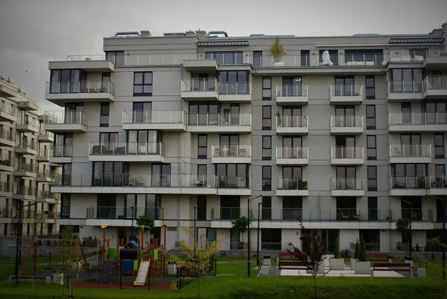 Down by the Riverside, Art Apartment