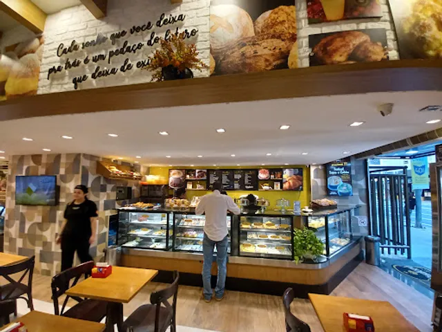 Padero Copacabana - (Antiga Padaria Lopes)