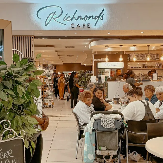 Richmonds Cafe