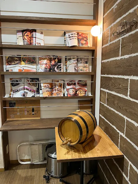 スペインバル カメレオン