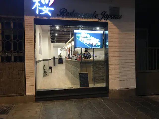 Restaurante Japonés - SAKURA