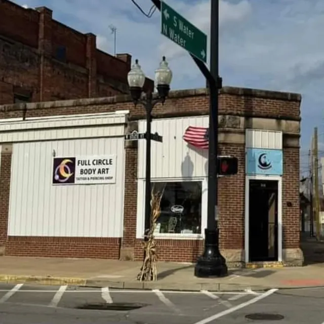 Full Circle's Melted Magic LLC