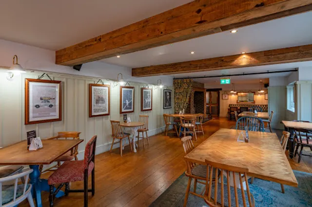 The Bird In Hand, Knowl Hill