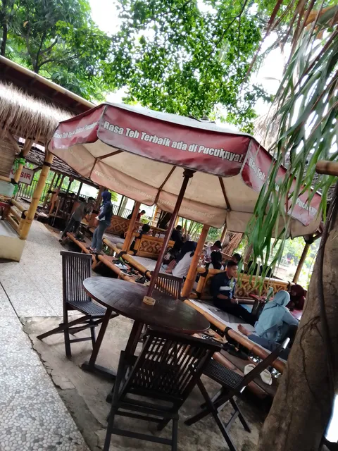 Saung Emak