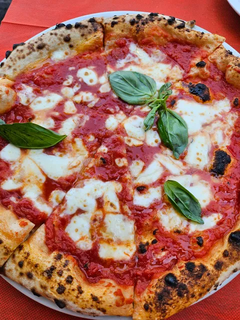 Il moro Pizzeria e Gastro