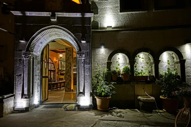 Goreme Valley Cave House