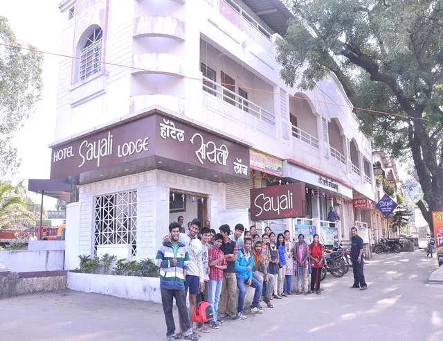 Hotel Sayali Lodge, Wai