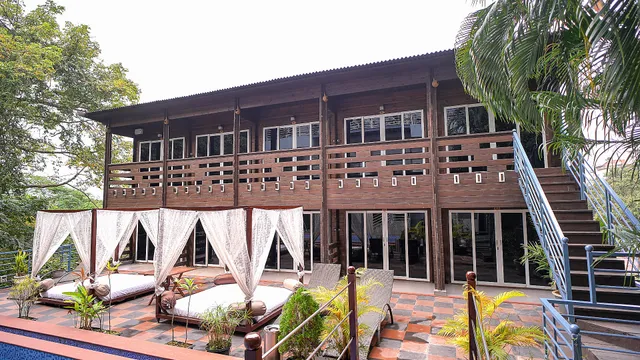 Hotel Alekhya Suites