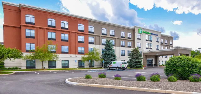 Holiday Inn Express & Suites Indianapolis Northwest by IHG