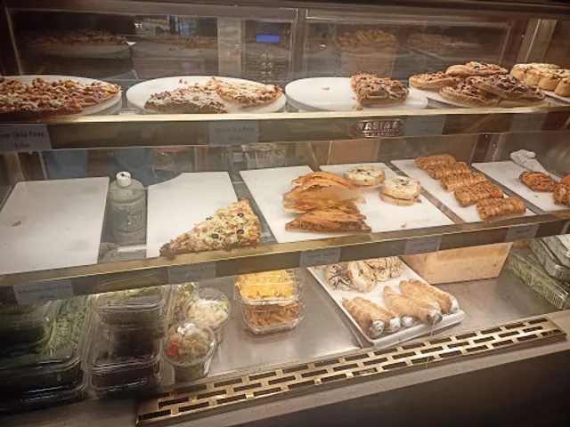 Rishika’s Sweet Temptations – Best Bakery in Ludhiana