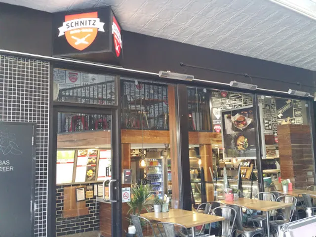 Schnitz Glenferrie Road