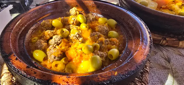 CHEZ BASSI CAFE RESTAURANT