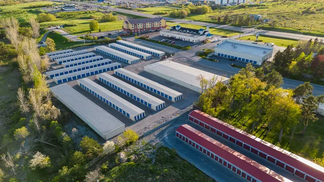 Watertown Storage Solutions - US 11