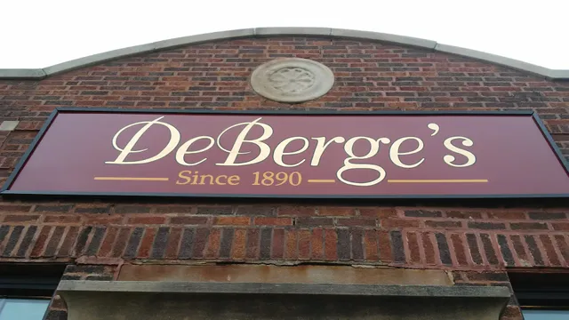 DeBerge's Framing & Gallery