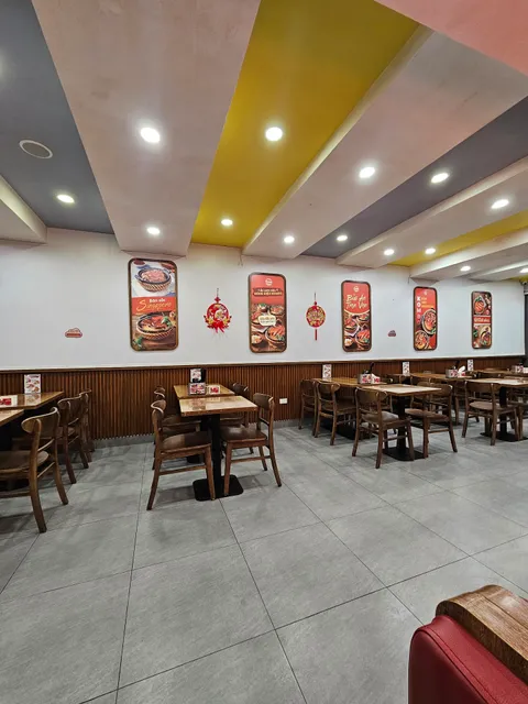 Cơm niêu Singapore KOMBO - 108A1 Phạm Ngọc Thạch