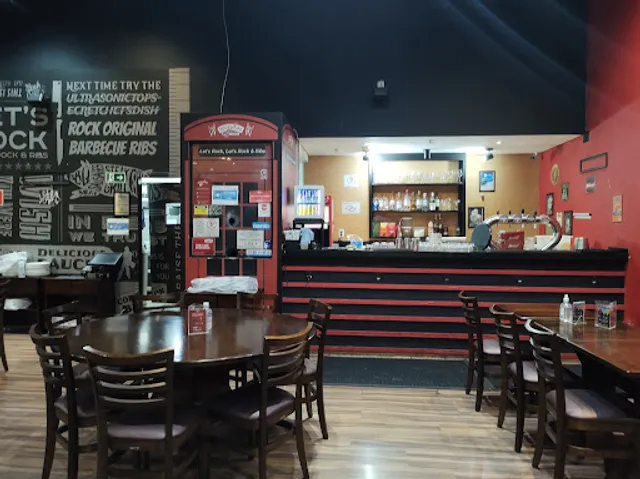 Rock & Ribs