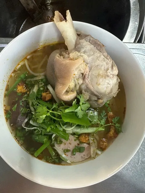 Quán Ăn Lộc Phát