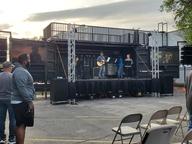 MONTROSE STREET REACH