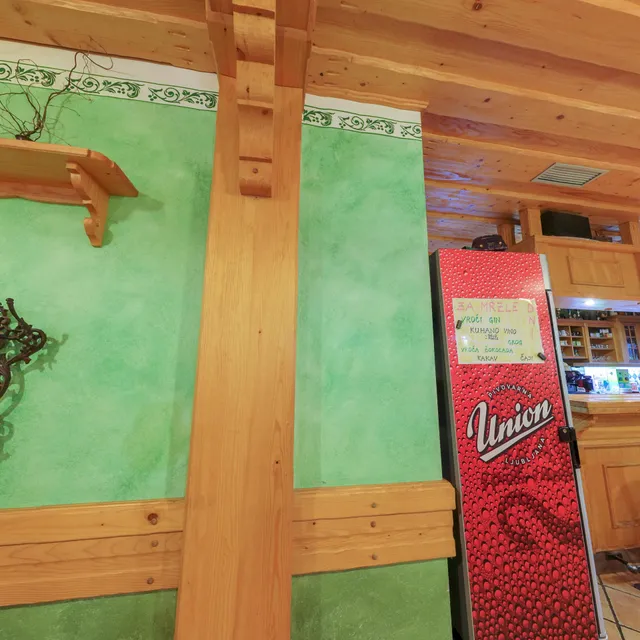 Jarh gostinstvo, trgovina, proizvodnja, promet d.o.o., Ljubljana, bratov Komel 43